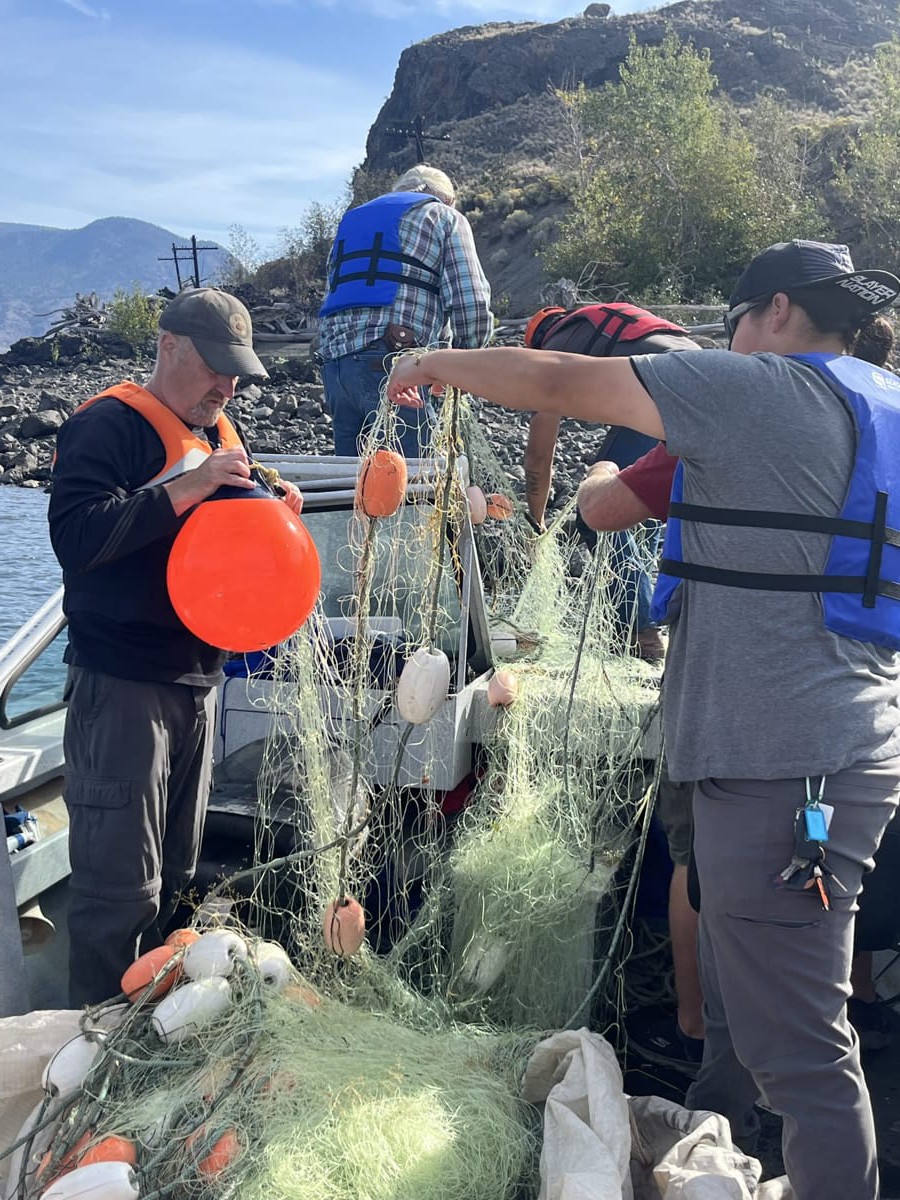 Nikki Fraser and Rosanne Casimir with Tk̓emlúps NRD fishing on Kamloops Lake